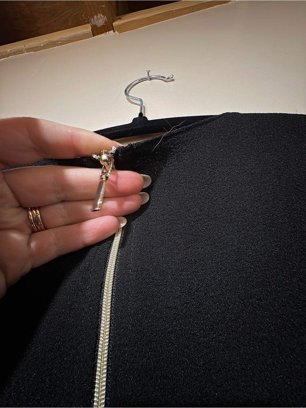 Dynamite Black Sleeveless Midi Dress - Picture 5 of 5